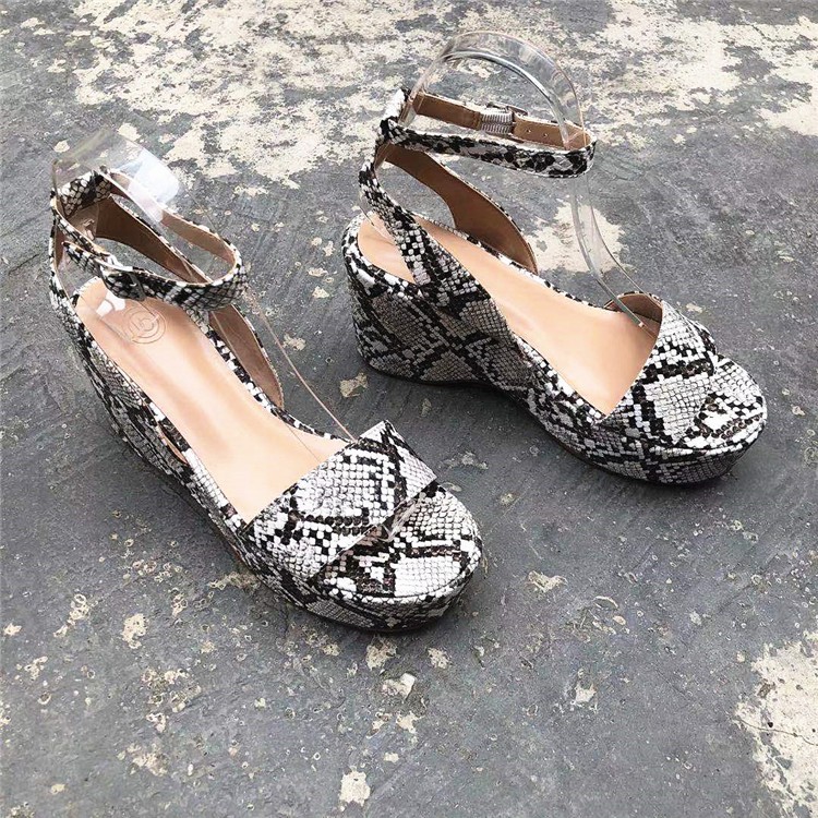 [ORDER] giày sandal đế xuồng họa tiết rắn xuất khẩu mẫu mới 2021