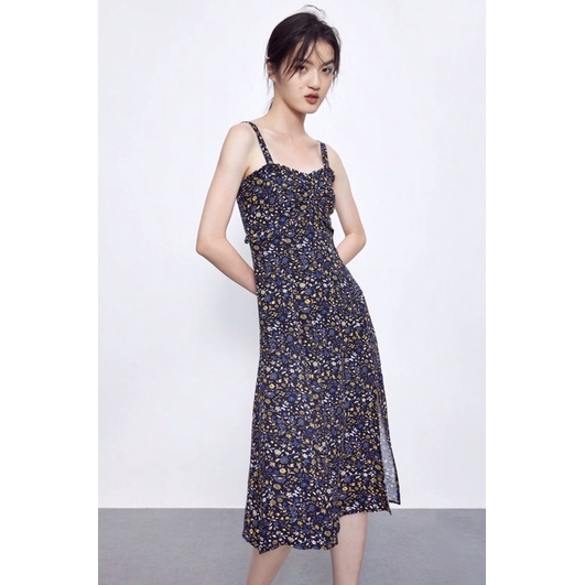 Đầm hoa Urban xẻ gối