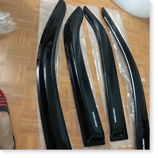 Bộ vè che mưa thái sịn xe toyota fortuner 2006-2015