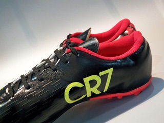 Giày hót hít CR7
