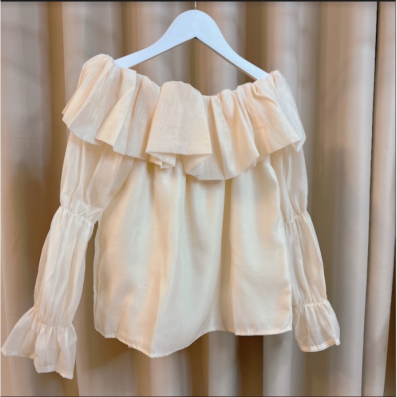 Áo trễ vai voan tay bồng