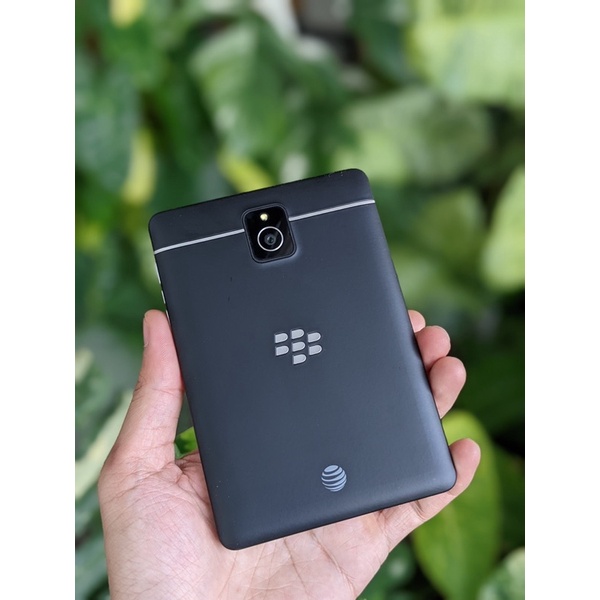 Điện thoại BlackBerry PassPort At&t nhập từ Mỹ