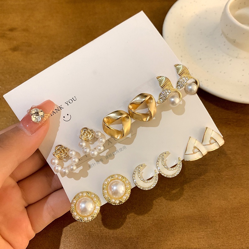 Khuyên Tai Ngọc Trai Thiết Kế Đơn Giản Thời Trang Mới 2022