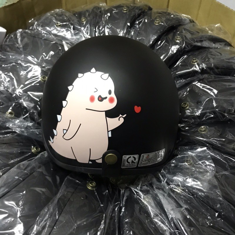 Mũ Bảo Hiểm Nửa Đâu Tem Khủng Long Được Chọn Phụ Kiện Khi Mua