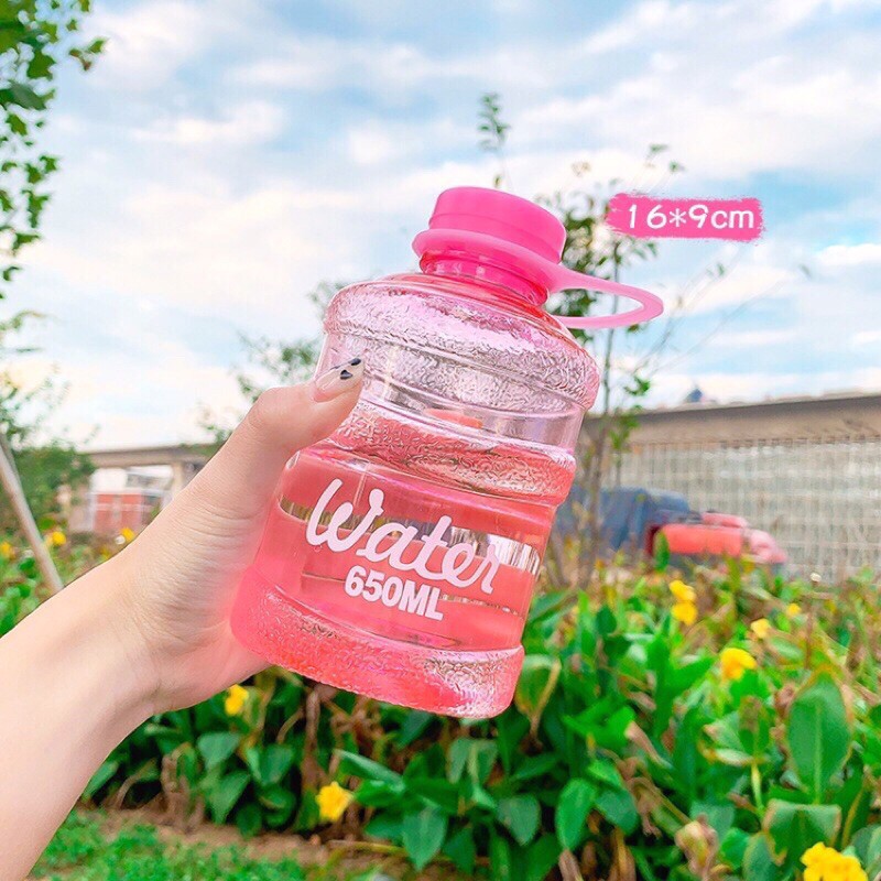 Bình đựng nước nhựa trong Water có quai cầm 650ml🍁FREESHIP🍁bình nước đi học, đi chơi, bình nước | BigBuy360 - bigbuy360.vn