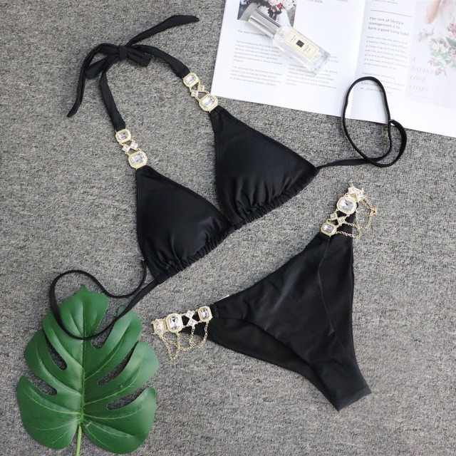 Bikini tam giác đính đá siêu xinh