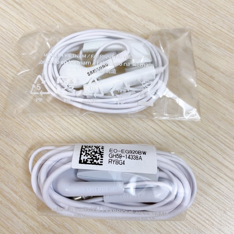 Chính hãng-Tai nghe nhét tai zin Samsung bảo hành 1 tháng