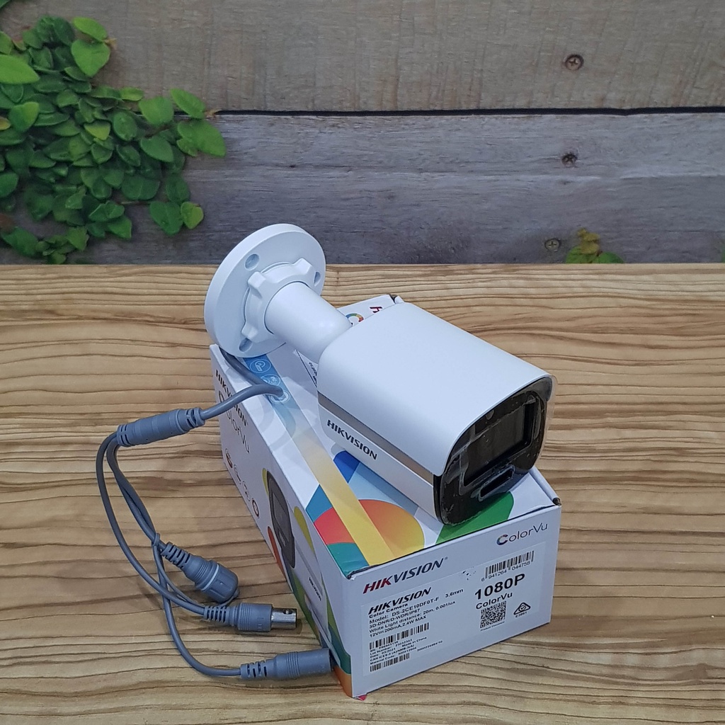 Camera có màu ban đêm Hikvision DS-2CE10DF0T-F ColorVu, hd 1080p full color, vỏ kim loại.