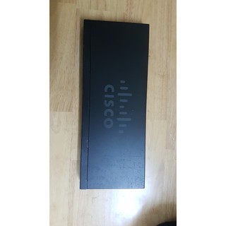 bộ chuyển mạch switch cisco SG95- 16 16-Port hàng dùng rồi còn rất tốt