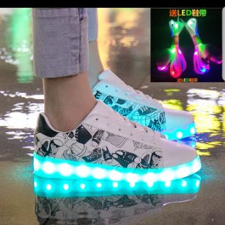 Giầy gắn đèn LED phát sáng (size 35-44)