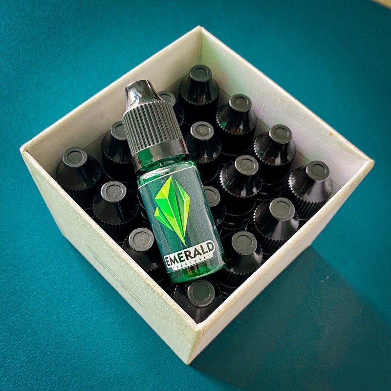Lube Emerald dầu bôi Rubik chất lượng cao, tăng tốc Rubik Nha Trang