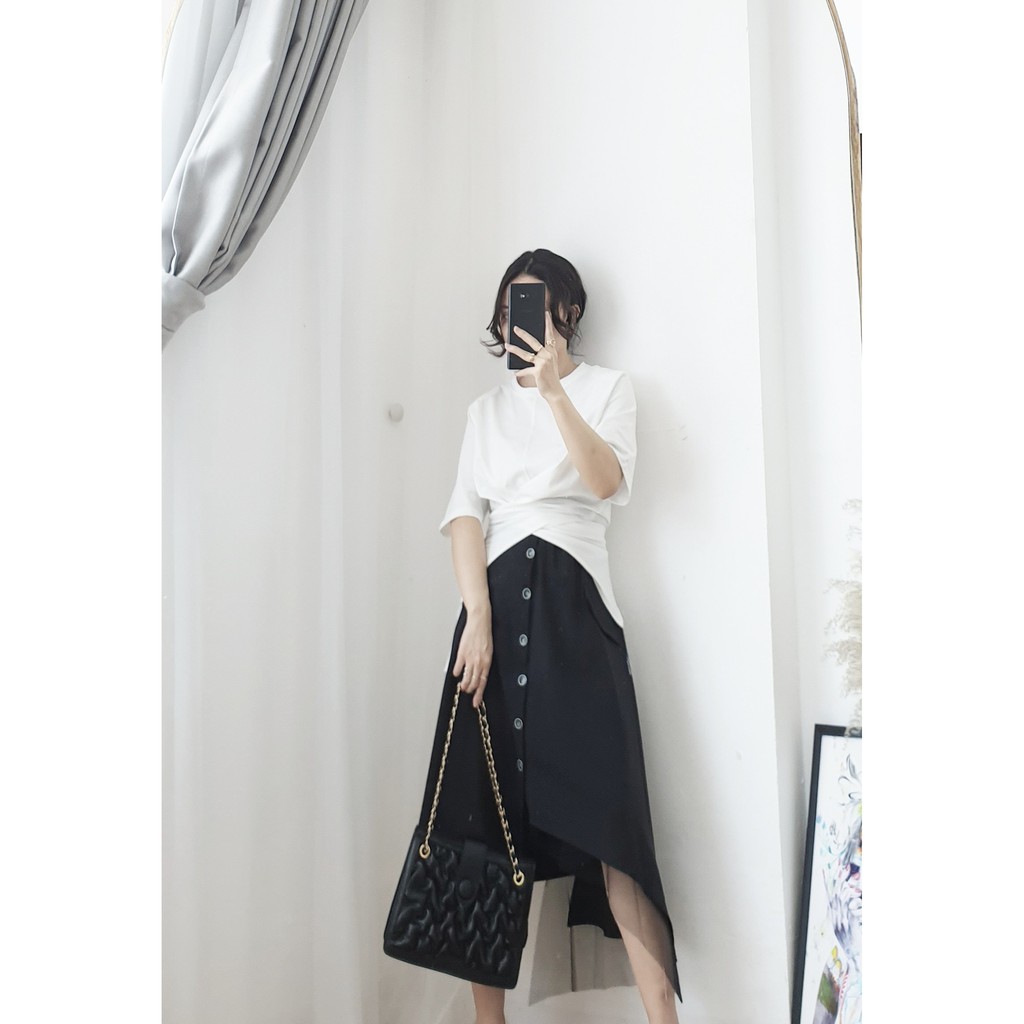 Chân váy chân voan