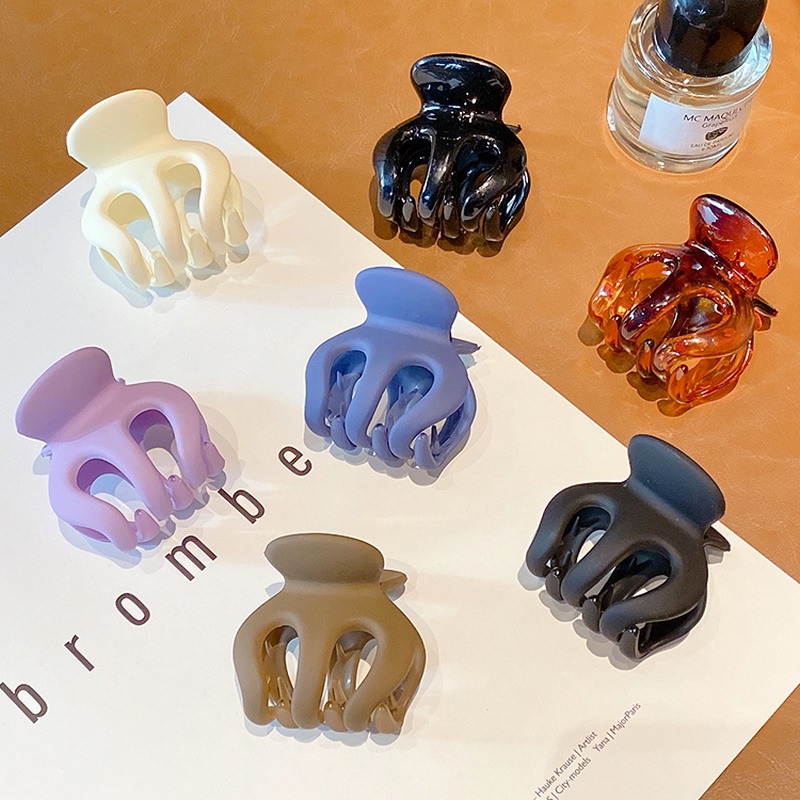 Kẹp tóc bằng Acrylic thiết kế đơn giản phong cách cá tính hợp thời trang cho nữ