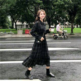 Váy đuôi cá caro cổ thắt nơ dài thanh lịch