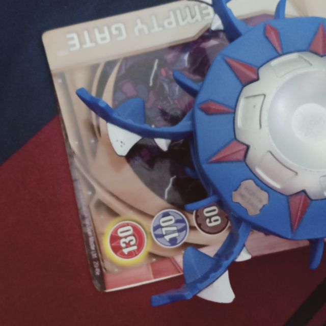 Bakugan: base  trưng có thể xoay