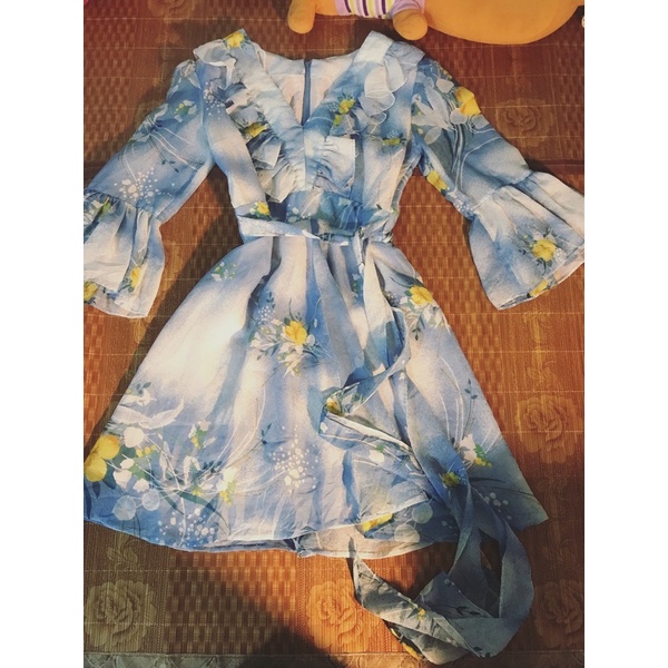 Váy voan đổi hàng