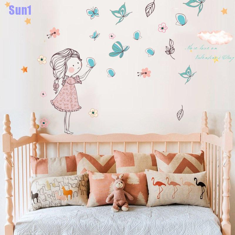 1 decal dán tường Họa Tiết Hình Cô Gái Và Con Bướm Dùng Trong Trang Trí Phòng Cho Bé Gái