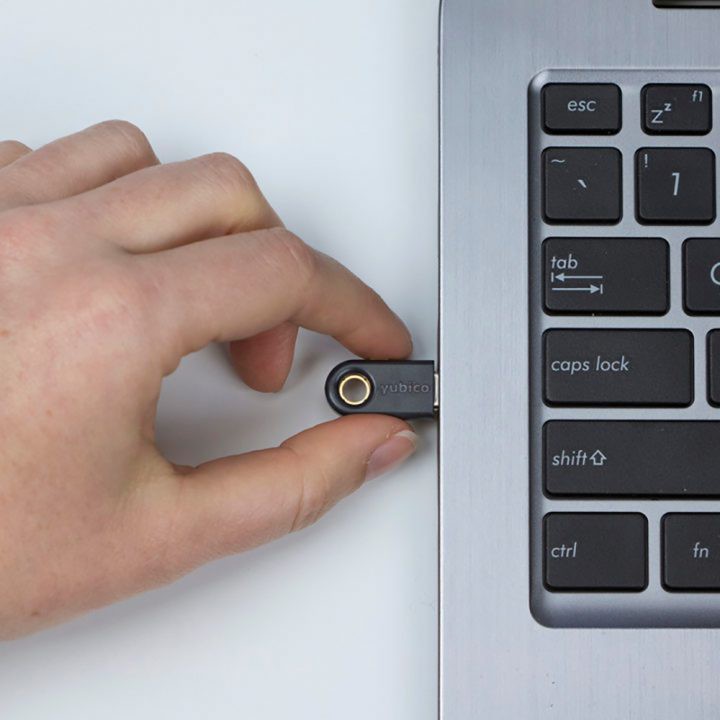 Khóa bảo mật YubiKey 5C