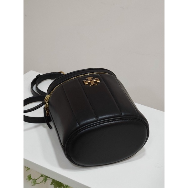 Túi nữ TB dạng cốp trụ