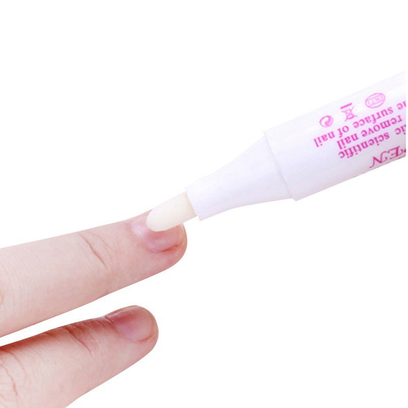 Bút tẩy vết lem sơn móng tay tiện lợi