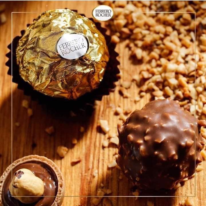 Socola Ferrero Rocher hình tháp trọng lượng tịnh 350gr
