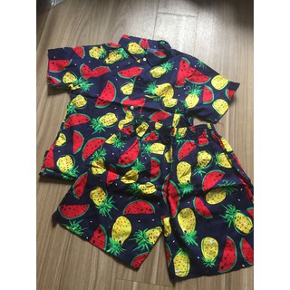 Quần hoa quả đi biển