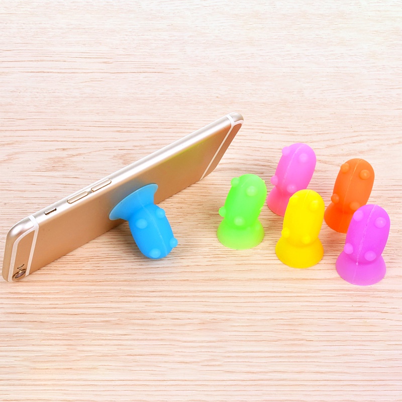 Giá Đỡ Điện Thoại Bằng Silicon Hình Chú Heo Đáng Yêu