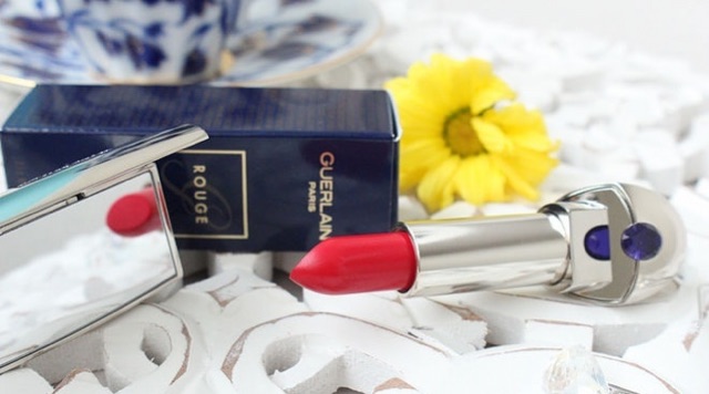 Son Guerlain Rouge Màu 821 Rouge Saphir