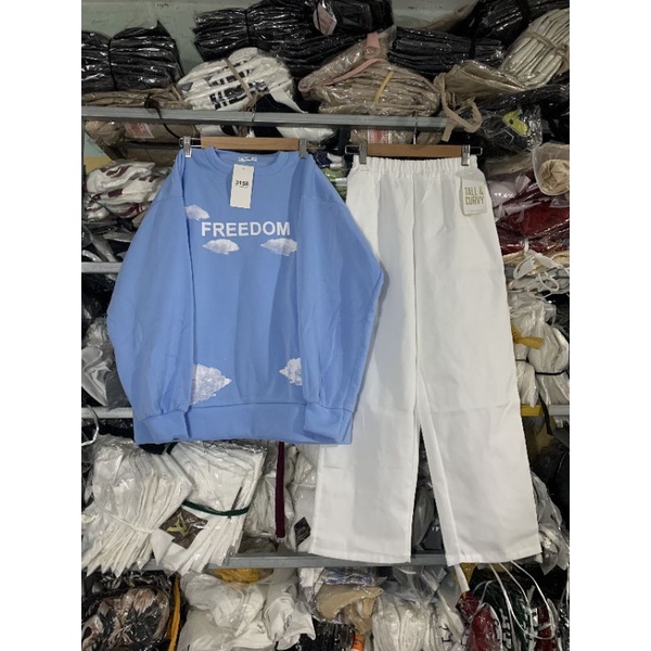 Áo nỉ sweater U mây siêu dễ mặc