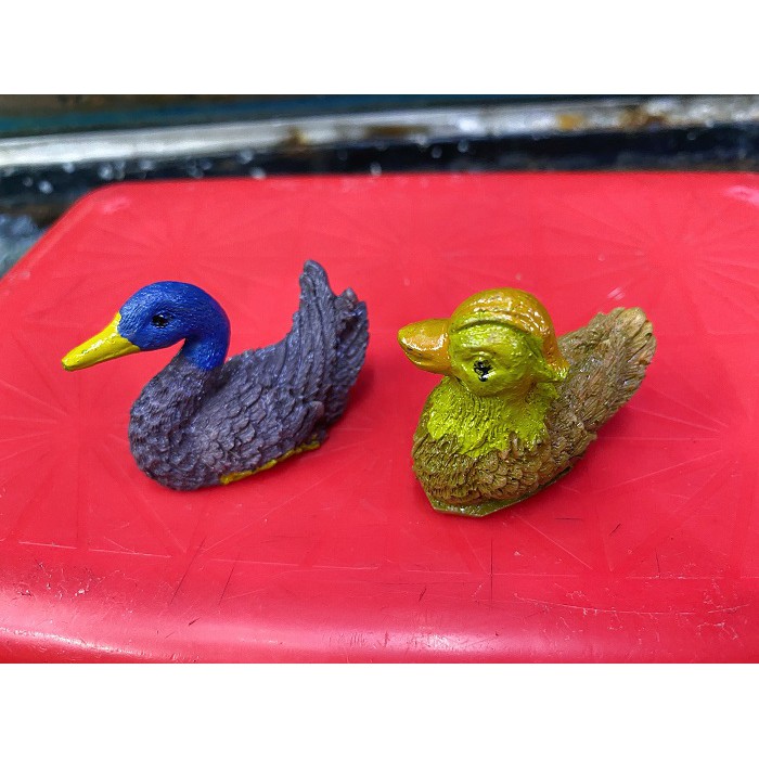 VỊT TRANG TRÍ HỒ CÁ NON BỘ DÀI 7,5CM CAO 3,5CM