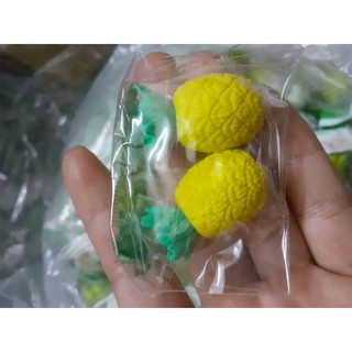 Set 2 Gôm, Tẩy Chì Hình Rau Củ