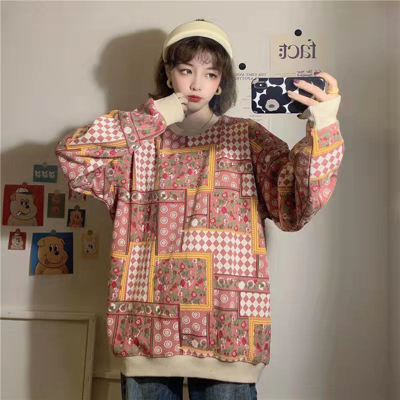 Áo khoác sweater dáng rộng in họa tiết graffiti kiểu Nhật Hàn thời trang thu đông 2021 cho nữ | BigBuy360 - bigbuy360.vn