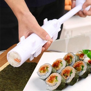 khuôn làm cơm cuộn vừa làm kimpap vừa làm sushi rất ok tiện lọi cho những bạn không khéo tay