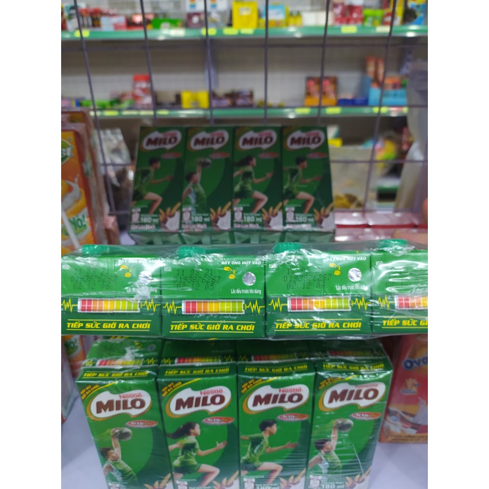 Sữa Milo 180ml lốc 4 hộp