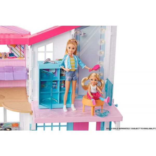 Ngôi nhà Malibu trong mơ của búp bê Barbie FXG57