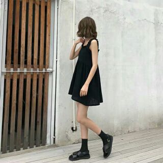 Váy cặp đi biển cho đôi bạn thân
