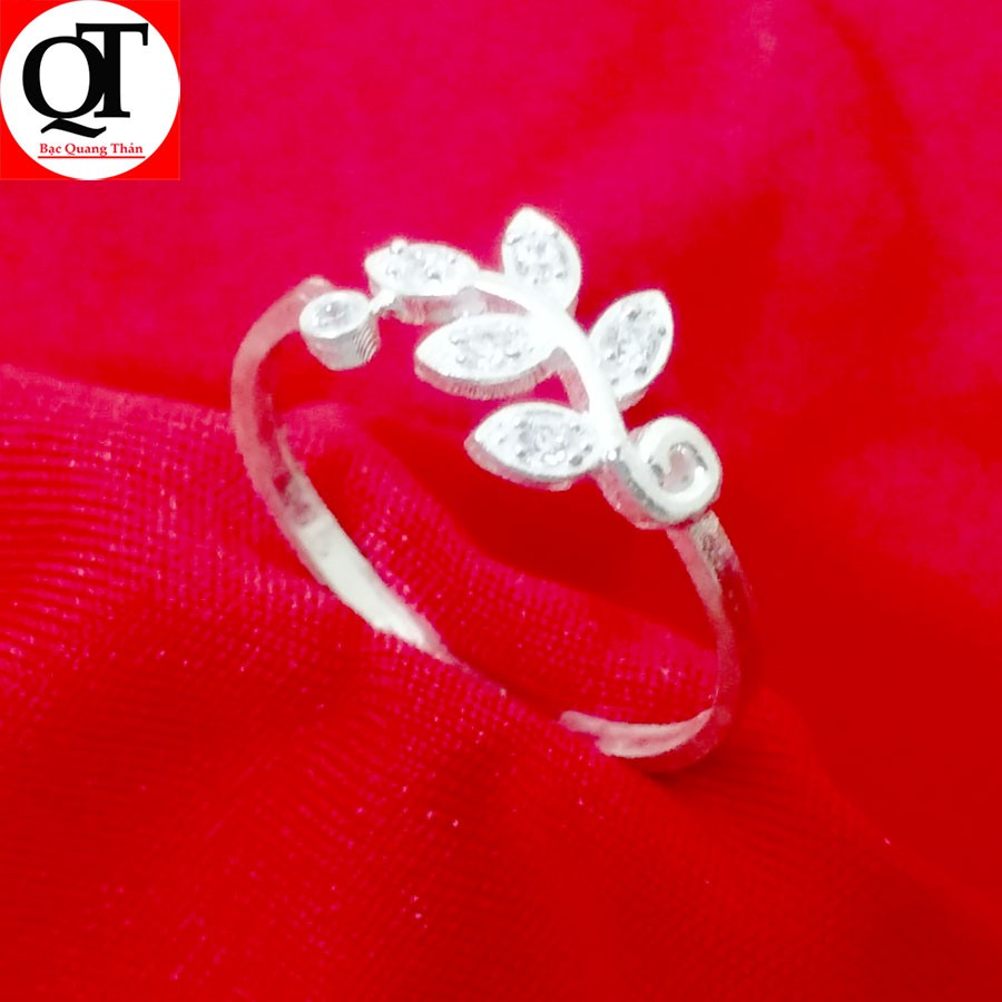 Nhẫn bạc nữ Bạc Quang Thản hình chiếc lá gắn đá cobic trắng, thiết kế free size có tự chỉnh size theo tay - QTNU57