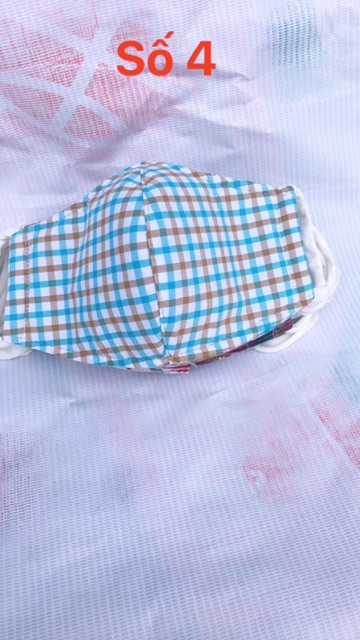 Khẩu trang 3 lớp Duy Ngọc