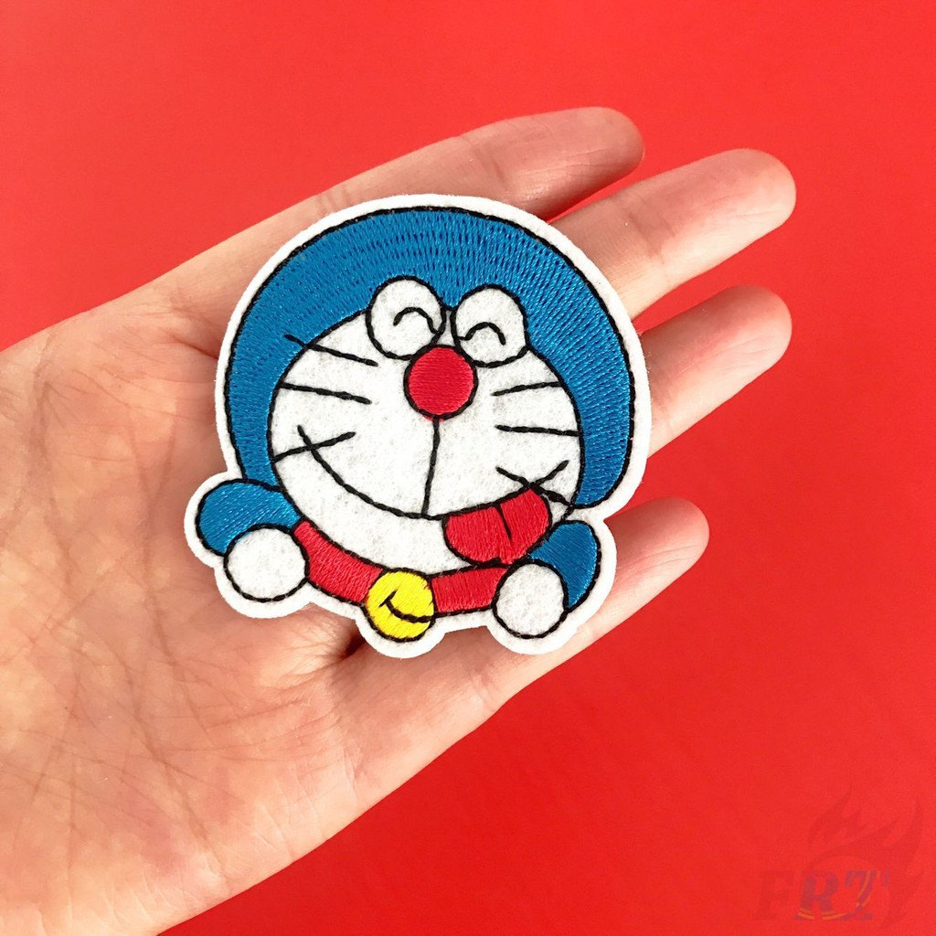 Miếng ủi quần áo thêu hình Doraemon dễ thương