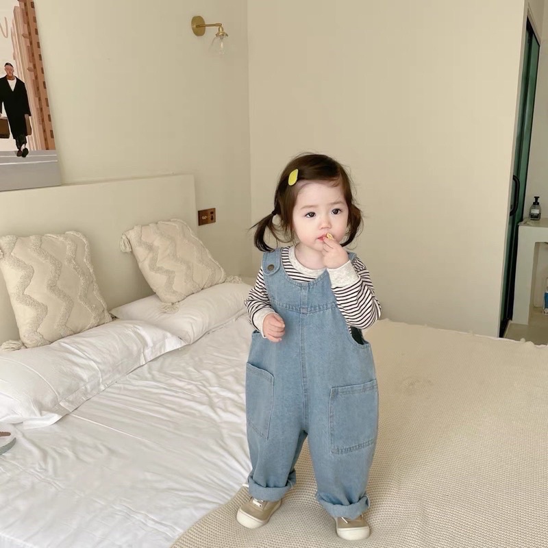 sét yếm bò kèm áo cotton zip hàn kẻ cho bé trai bé gái từ 8-16kg🌸