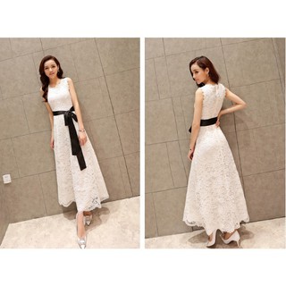 Đầm Ren Ôm Màu Đen Dự Tiệc