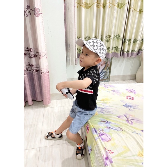 Set bộ gồm 3 món áo polo quần jean và nón cực xinh cho bé trai