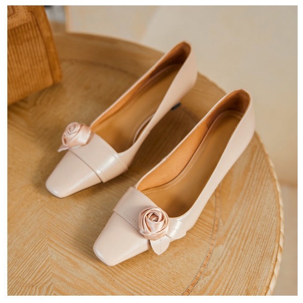 Giày Cao Gót Da Mũi Vuông 5Cm 2022 Thời Trang Mùa Xuân Pháp Cho Cô Dâu