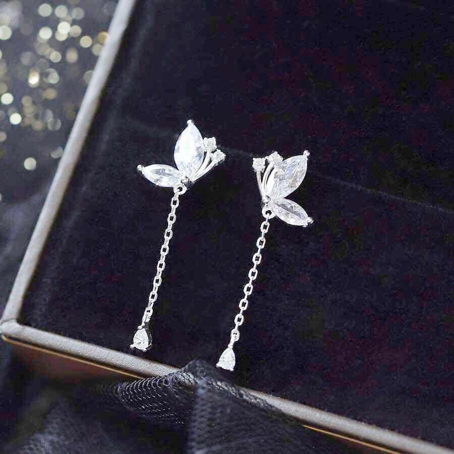 Bông tai bạc ta Bông Hồ Điệp đính đá trắng sáng lấp lánh