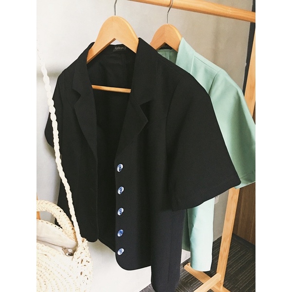 Blazer đen basic ngắn tay dáng vừa | Kathryn.thecitylook | BigBuy360 - bigbuy360.vn