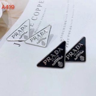 Khuyên Tai Tròn Bằng Thép Titan In Logo Prada Thời Trang Cho Nữ