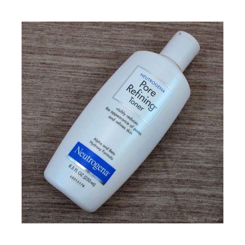 Nước hoa hồng Neutrogena Pore Refining Toner 250ml