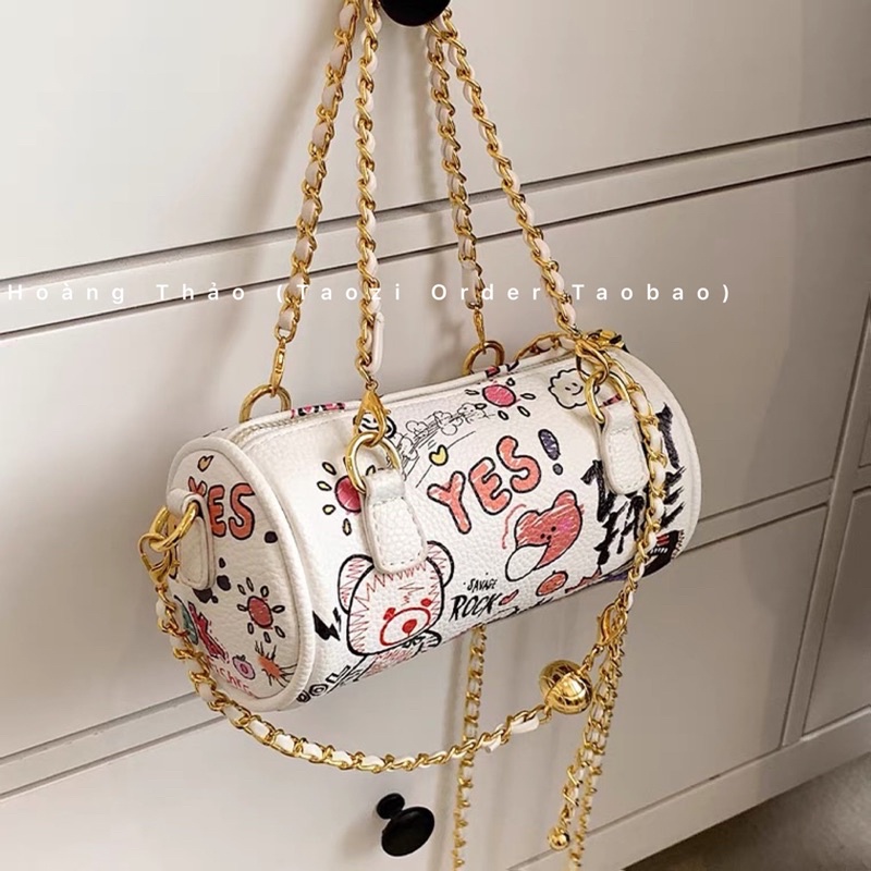 Túi hộp tròn đeo chéo trống cơm hoạ tiết hoạt hình tự do có quai xách mẫu mới hottrend nữ túi xách 2022