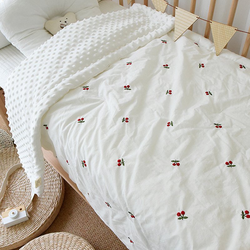 Chăn hạt đậu hai lớp dầy dặn, chăn mùa đông cho bé ấm áp mềm mịn HolaKids