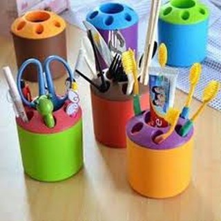 Cốc cắm bút,bàn chải đa năng